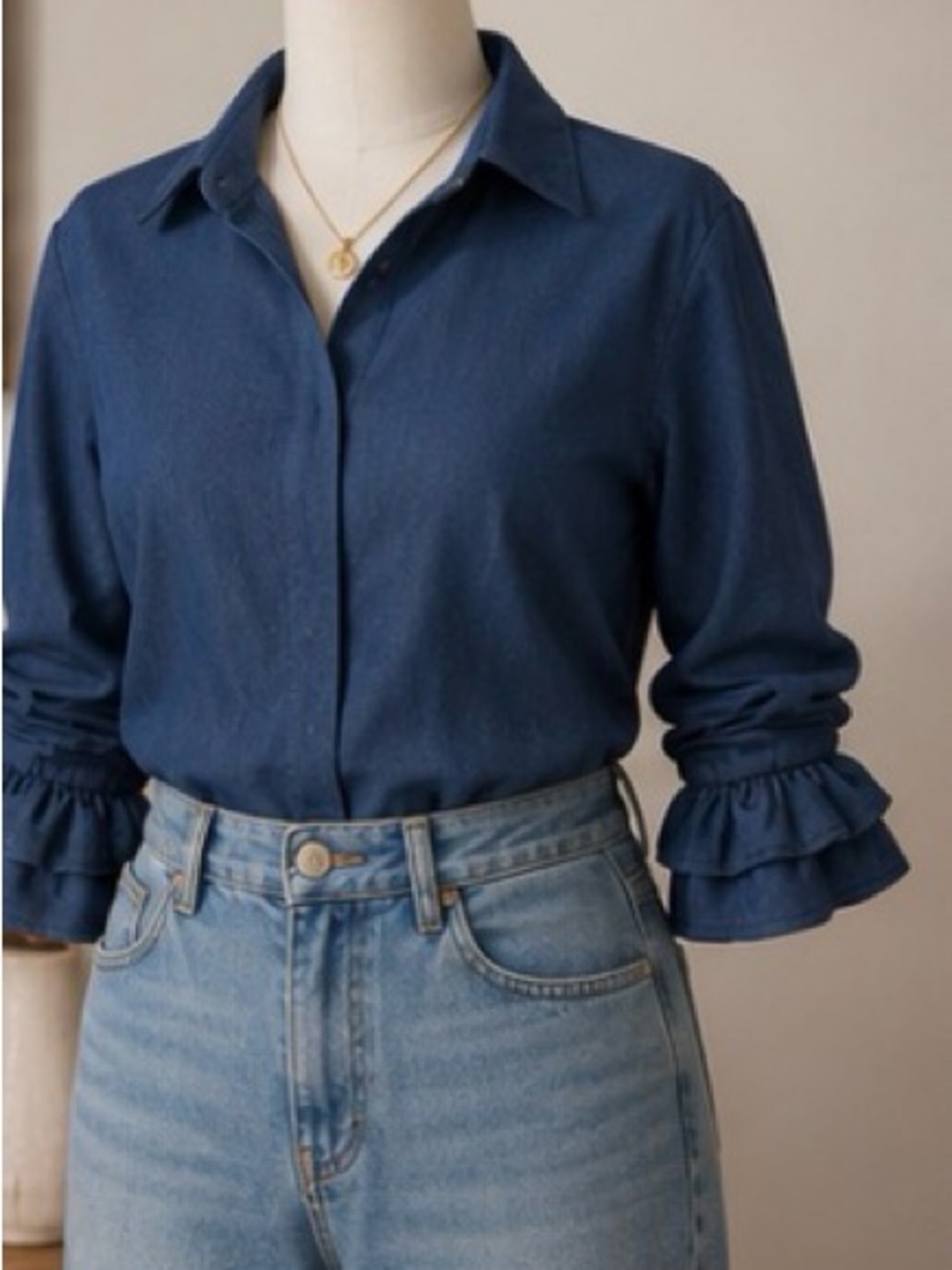 Classic Navy Button-Up Women's Top - Timeless Shirt NWOT 100% cotton - Picture 3 of 7